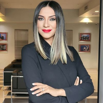 Nairobi Viloria sale de la Procuraduría