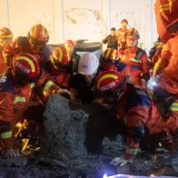 Mueren tres personas tras derrumbe del techo de un gimnasio en noreste de China