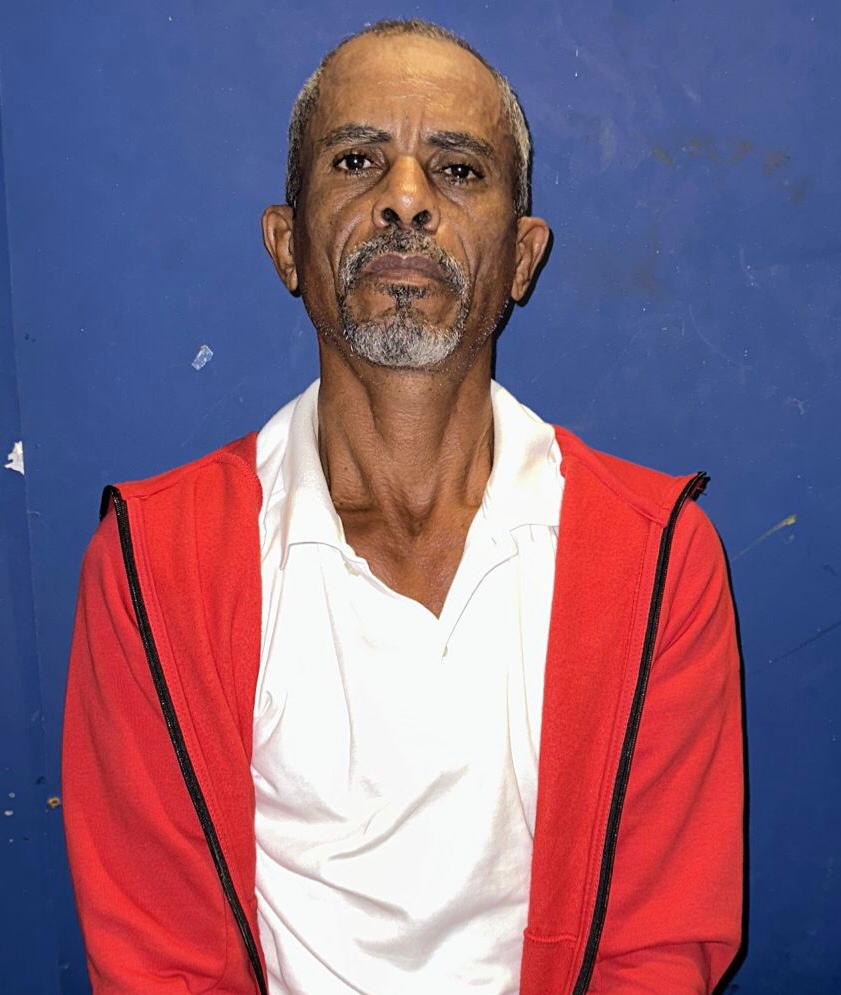 Apresan agricultor en Montecristi con pistola ilegal y más de RD$129 mil pesos