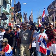 Cientos marchan en Santiago reclamando saquen haitianos ilegales del país