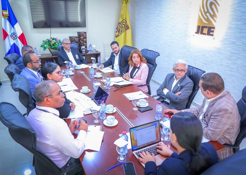 JCE y PGR avanzan implementación voto penitenciario de cara a comicios de 2024