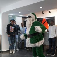¡En son de júbilo! Alofoke Media Group recibe la Navidad