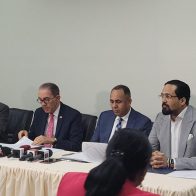 Gobierno busca favorecer el desarrollo de la ciencia, a través de la Red Investigación y Educación