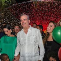 Gobierno inaugura Villa Navidad 2023, un espacio para toda la familia