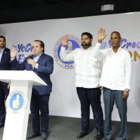 PRM juramenta a Eddy Montás y a cientos de dirigentes del PLD de SC