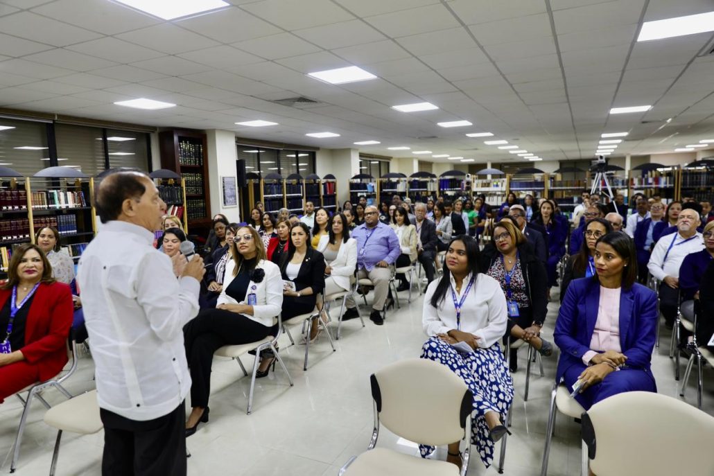 Charla en el senado