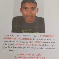 Jaime David participa en vigilia por desaparición de adolescente en Salcedo
