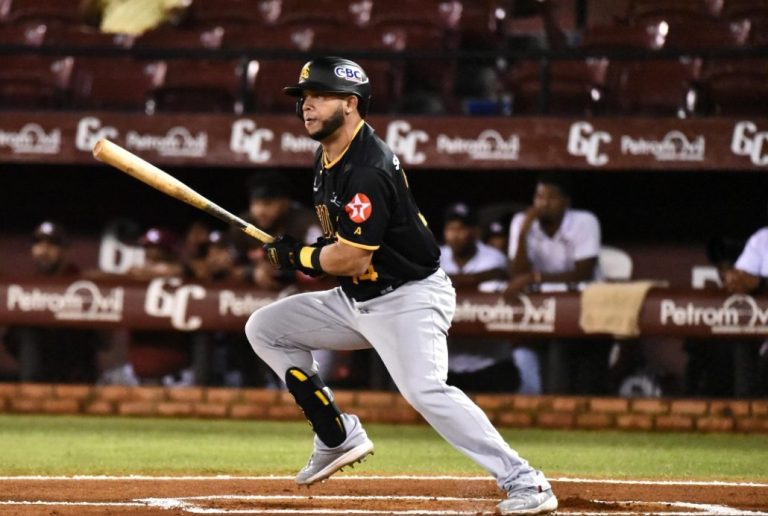 Lagares, Palka y Morel conectan cuadrangulares para victoria de las Águilas 10 | Noticias de hoy en República Dominicana victoria de las Aguilas | Noticias de hoy en De Último Minuto