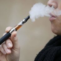 Irlanda prohíbe la venta de productos de vapeo a los menores de 18 años