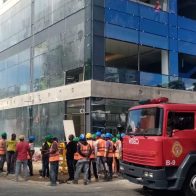 Una persona fallece y cuatro están afectadas tras incidente en edificio de Av. Churchill