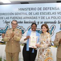 Escuelas Vocacionales gradúan 42 mil 300 técnicos y auxiliares a nivel nacional