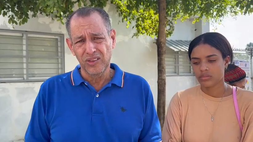 Familiares acusan autoridades por muerte del hombre que supuestamente había abusado de su madre