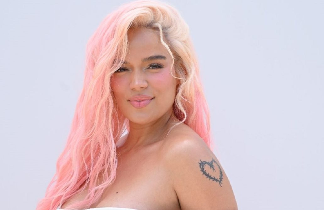 Karol G lanza 'Que chimba de vida', una canción para agradecer lo bueno que vivió en 2023