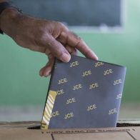 votación