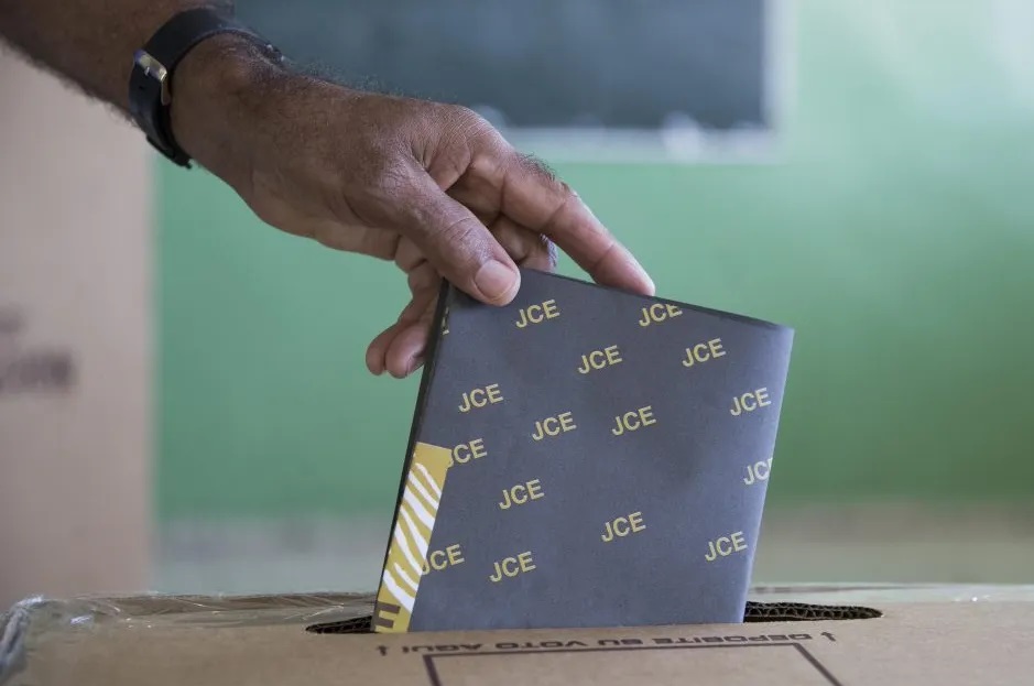 votación
