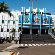 Policía