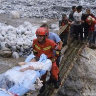 Aumenta al menos a 149 cifra de fallecidos por terremoto en China pasada una semana