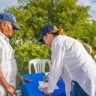 Casi mil personas asisten a la primera jornada de salud de la SISALRIL