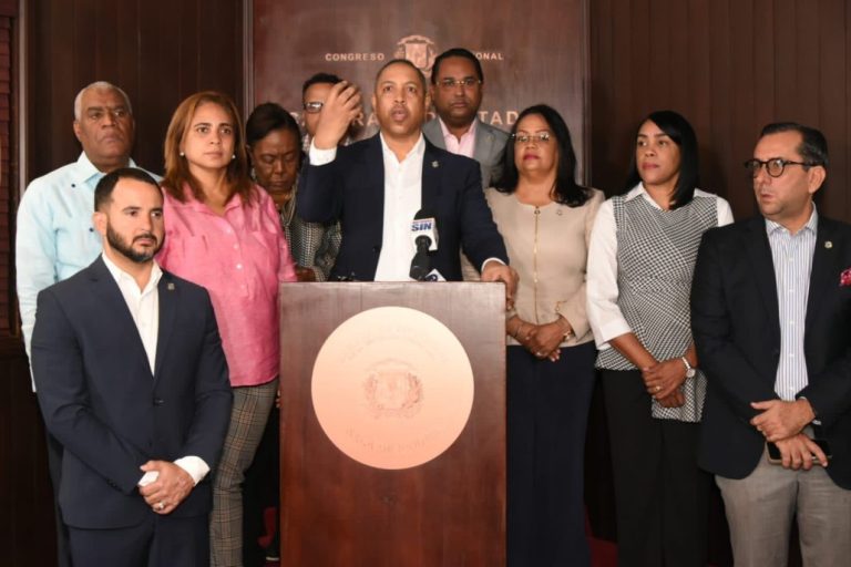 Comisión Educación de la Cámara de Diputados celebra resultados de RD en pruebas Pisa 2022