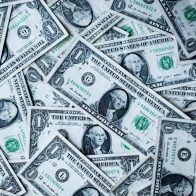 El dólar varía para la venta un 0.14% y se cambia a RD$57.11