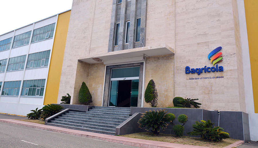 Segura Foster: Banco Agrícola habría aumentado nómina RD$23 millones