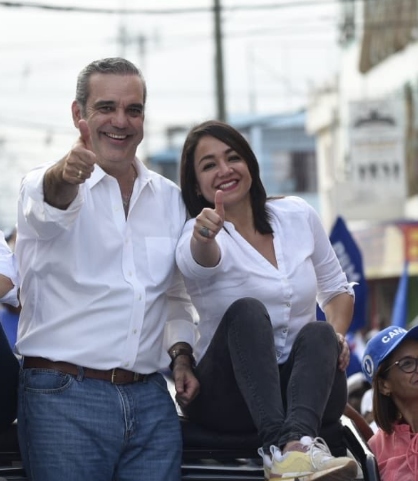 Abinader defiende el futuro político de Faride y afirma "Le queda pequeño el DN"
