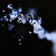 Emiratos instala tres plantas desalinizadoras de agua para población de Gaza