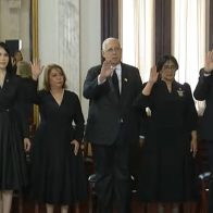 Vicepresidenta juramenta formalmente a nuevos del Tribunal Constitucional