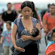 Informe revela mujeres son ya la mitad de los migrantes del mundo