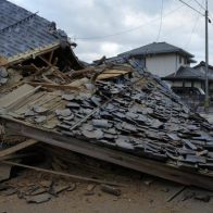 Unos 300 desaparecidos y 168 muertos en el terremoto de Japón una semana después