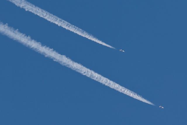 Israel ataca a Hizbulá en Líbano tras interceptar una "aeronave hostil"