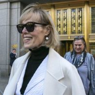 La escritora Carroll no quiere que nuevo juicio contra Trump se convierta en un circo
