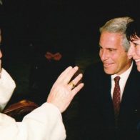 Juan Pablo II aparece en la lista de los documentos de Epstein