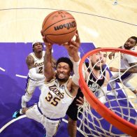 Resultados NBA: Los Lakers de LeBron respiran y los Timberwolves caen en Dallas