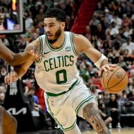 Los Celtics destrozan a los Heat y los Knicks anulan a los Nuggets