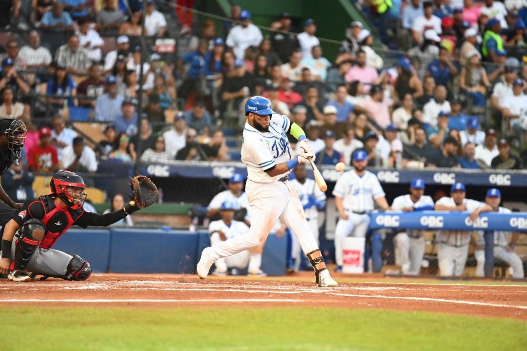 Licey cae ante Escogido en fiesta de batazos