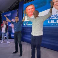 Víctor Suárez respalda a Ulises Rodríguez como candidato a la alcaldía por Santiago