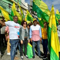 Frente Amplio realiza caminata en apoyo a candidatos a regidores