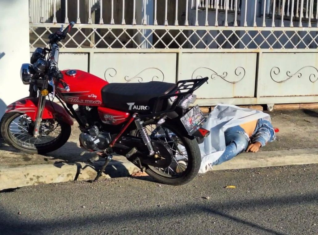 Mujer policía mata supuesto delincuente en Bonao