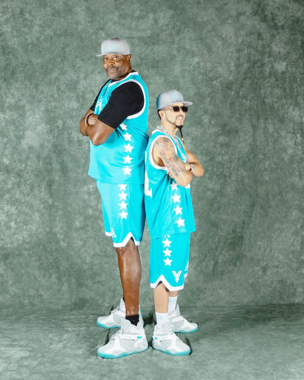 Yandel lanzará zapatilla junto a la marca del legendario baloncestista Patrick Ewing