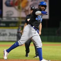 Miguel Andújar pega dos jonrones para encabezar poderoso ataque de Tigres sobre Leones