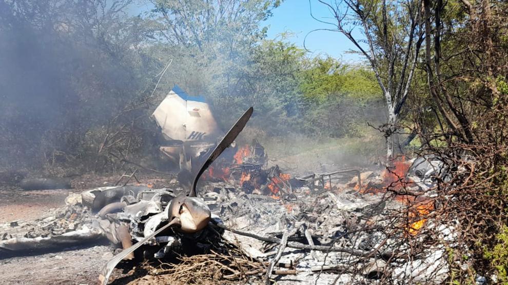 Una persona muerta y cinco heridos al caer un avión ambulancia en el norte de Colombia