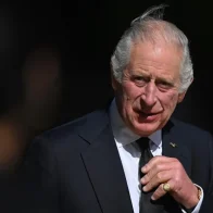 El rey Carlos III ingresa en un hospital de Londres para ser operado de la próstata