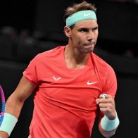 Después de 11 meses de ausencia, Rafael Nadal regresa con triunfo