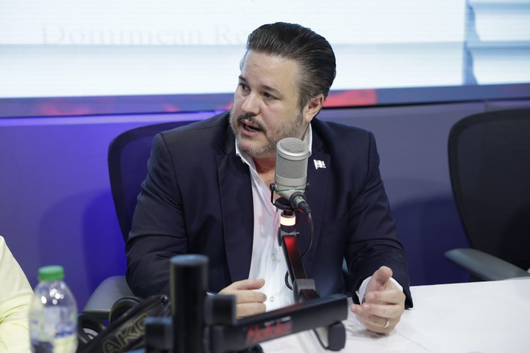 Peter Prazmowski: "No creo que china sea una amenaza para nosotros"