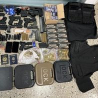 Autoridades ocupan 12 pistolas, municiones y otros pertrechos en Navarrete y SFM