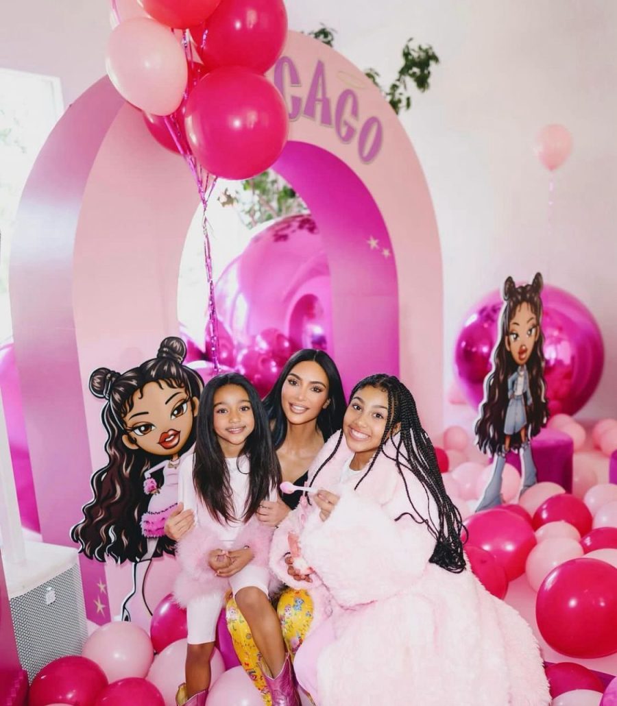 Al estilo "Bratz", Chicago hija de Kim Kardashiam celebró sus 6 años