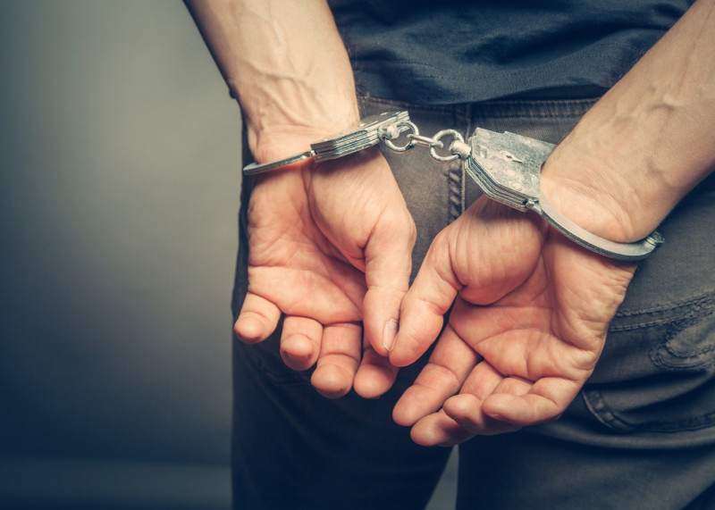 Entregan adolescente implicado en hecho donde fue ultimado un hombre en Sabana Perdida