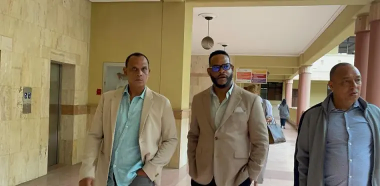 Conocerán audiencia de conciliación entre Yiyo Sarante y empresario de Santiago