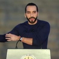 Bukele responde a Hillary Clinton sobre acusaciones de brutalidad en megacárcel